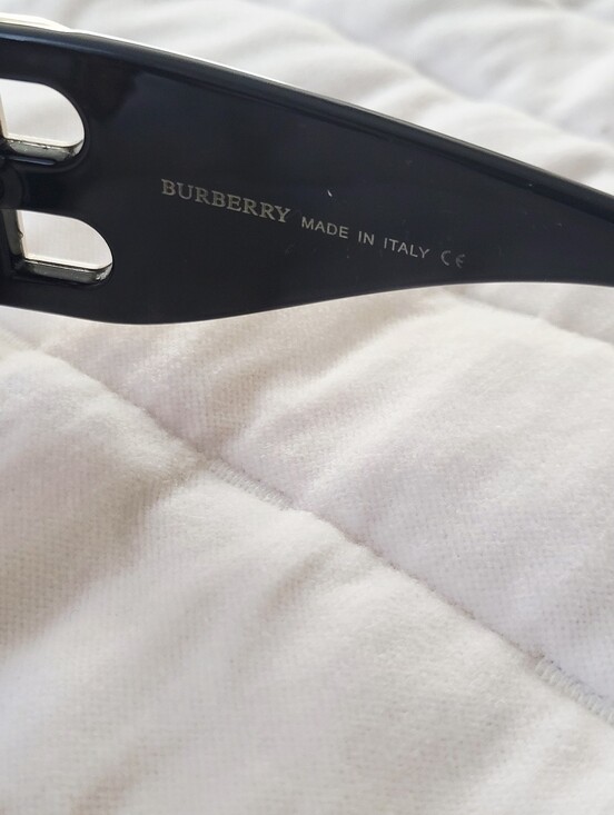 Burberry Frith Oversized Tortoiseshell & Black Square Sunglasses With B Accent main image 11